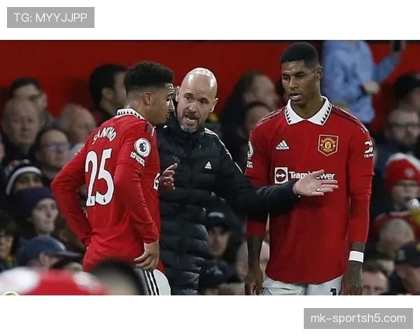 接管边路盘带撕开对方左后卫 本赛季桑乔胜过拉什福德